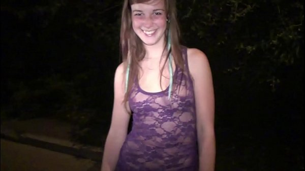 Hübsches jugendliches Teenie-Mädchen