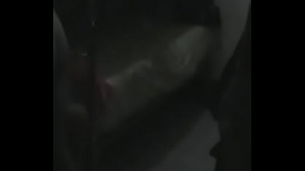 Que rico que es comerse a la mujer de otro mientras el no esta, mi vecina por tercera vez me viene a visitar mientras el marido recien se a marchado al trabajo, no le puedo negar mi polla a mi querida vecina