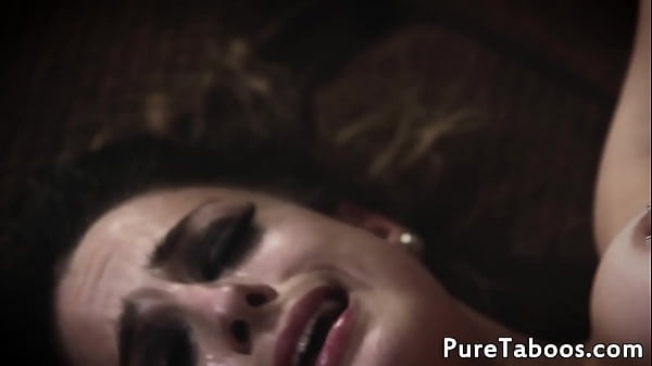 性感的被继兄弟操了