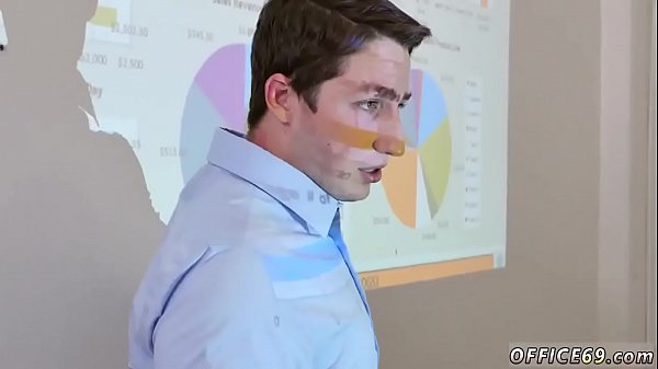 Free videos of ginger twinks having gay sex with men Pantsless Friday!