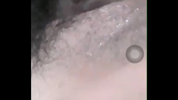 我出来了，爸爸的手一直在颤抖