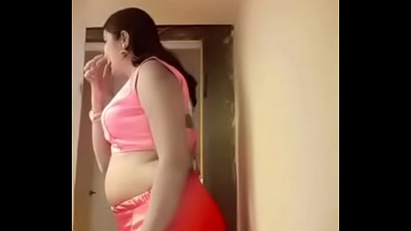 Swathi Naidu si scambia i vestiti e si prepara per le riprese della parte 3