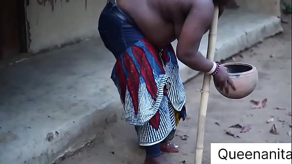 Capo, ho beccato lo sconosciuto che scopava mia nonna in pubblico