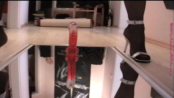 Dildo Spa&szlig_ auf Wandspiegel ** Anal HD Nostalgie **