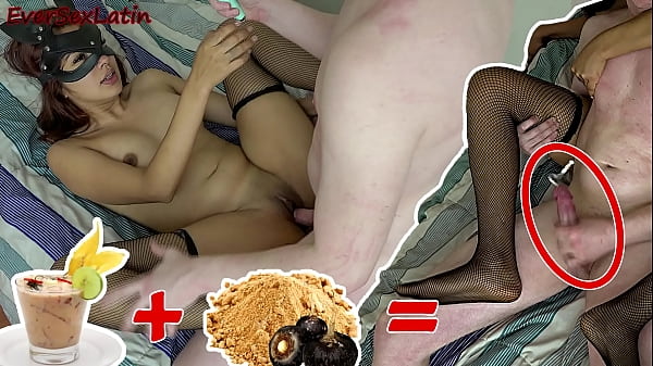 Le sexologue. Elle m'a appris à utiliser la Maca Noire et le Lait de Tigre (Leche de Tigre).