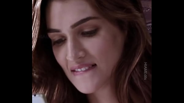 Compilation verticale calda dell'attrice Kriti Sanon