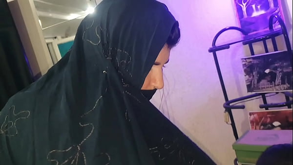 Vídeo de tiras exóticas para adolescentes