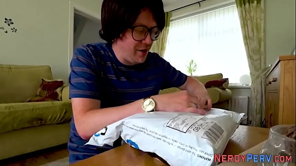 Horny brit sucks nerds dick