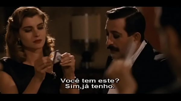 Magnifica Presenza (Magn&iacute_fica Presen&ccedil_a) 2012 ‧ Commedia/Drammatico ‧ 1h 45m