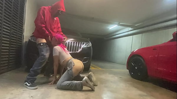 Halloween-Streich gerät außer Kontrolle (Tintenfisch-Spiel) Hyperverses