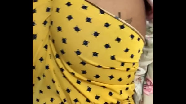 当我看到我的小女孩时，我简直不敢相信，所以我不得不录制她饥渴的阴部（完整无红色）。