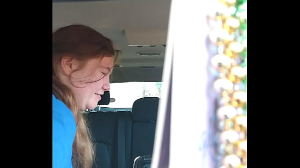 Supposed to be at work but she don'_t know