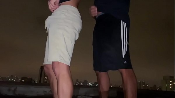 Dando para v&aacute_rias