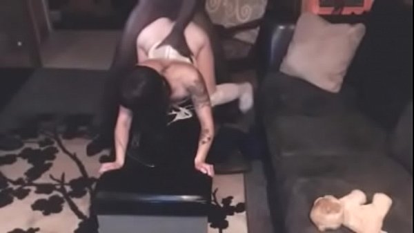 Con los ojos vendados y bbc'_d