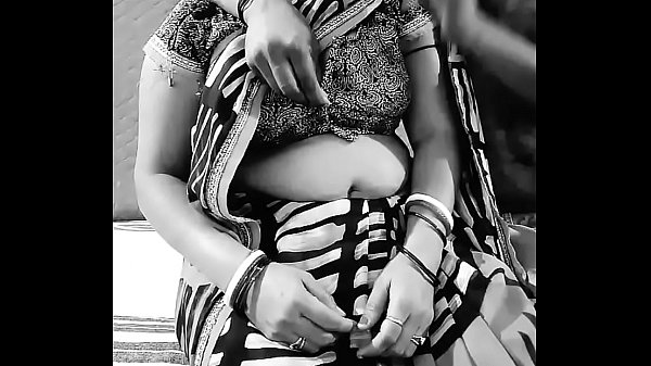 Sie ließ mich mittendrin, als ich alleine masturbierte