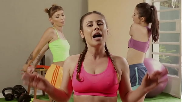 Sexy latina Teen enjoys herself