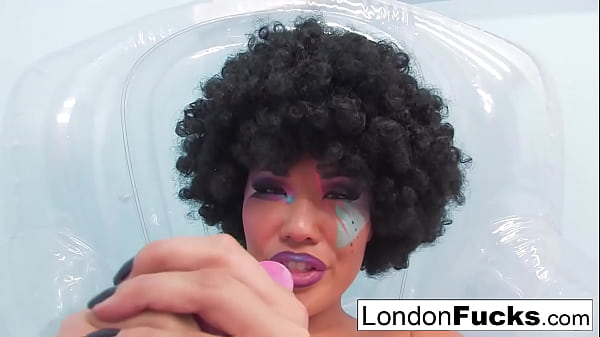 Fantasía Masterbation de London Keyes