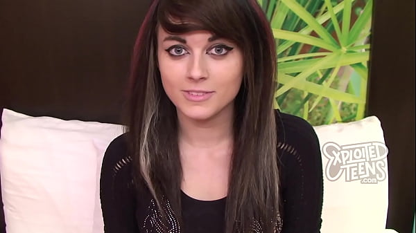 Watch beautiful teen Teen Video