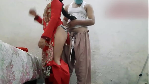 Desi irmã recém-casada Bunda fodida pelo meio-irmão, devar ne bhabhi ki gand mari, sexo anal