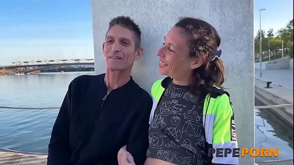 Sie kommen, um Pornos zu drehen, und machen mit Karla Duran, Claire P, Laura und Yaisa bei PepePorn einen Abstecher