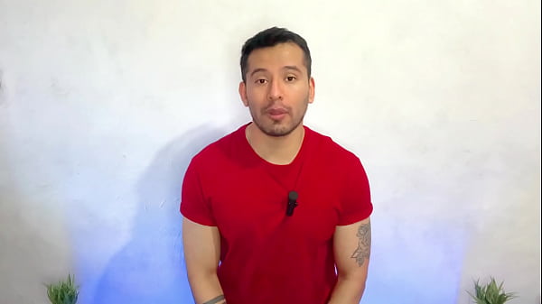 Un ingénieur hétéro honteux remplit le cul avec sa grosse bite à deux copains de la fête ! histoire sexuelle