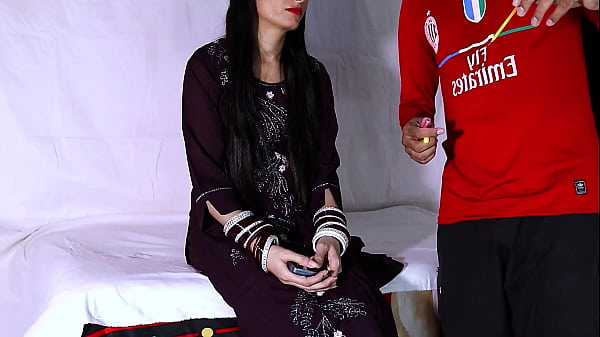 Médico de família me fodeu em vídeo de sexo hindi