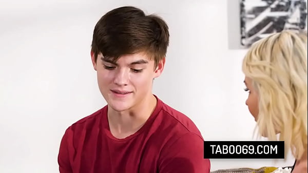 Stunning blonde stepmom Kit Mercer shows her pussy to stepson and let him fuck her