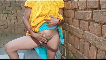 Picnic Turns Into Raw Sex by Grandmams