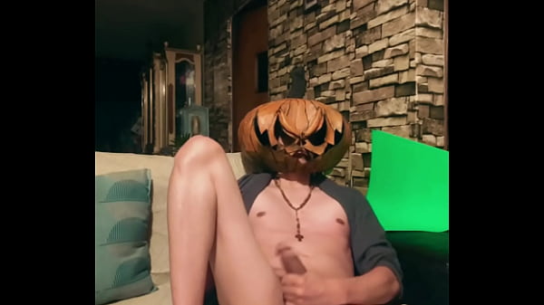 Happy Halloween Pumpking king Big Cock Vergon Corneador asks his faithful followers for an offering