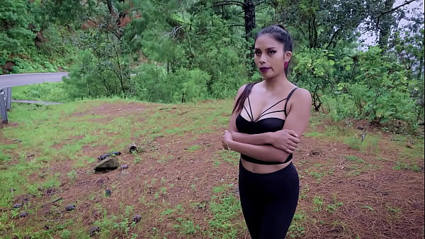 My asshole boyfriend sent me walking to the gas station so they wouldn't steal his italika