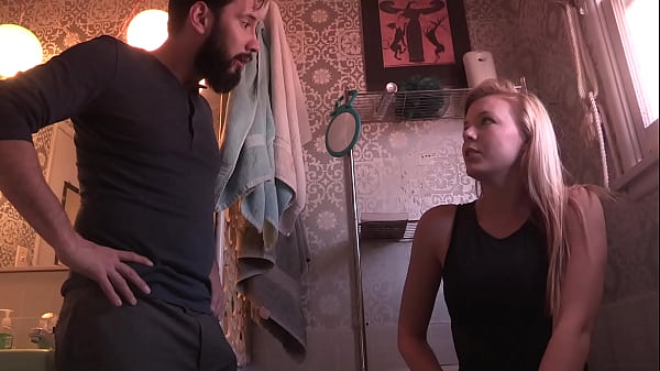 Sehen Sie sich das schöne Blowjob-Teen-Video an