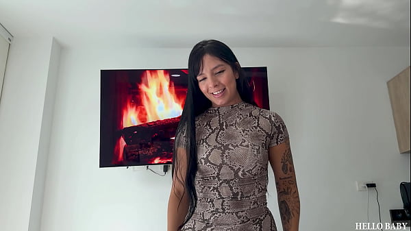 Bela Adolescente dança sexy