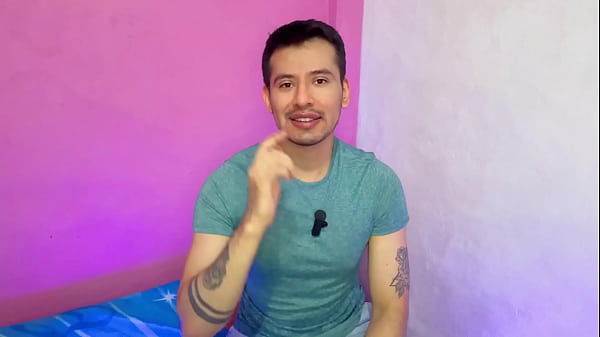 Soccer player makes the twink waiter deepthroat his big cock in the bathrooms! Follower story