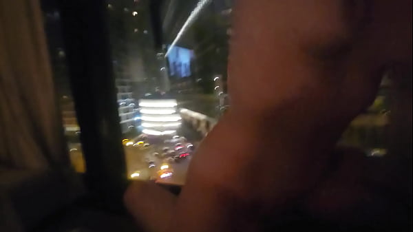 मुखमैथुन और सार्वजनिक रूप से सेक्स और शावर डॉगिंग