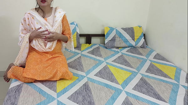 Saaras Muschi war mit Wasser und Wasser gefüllt.