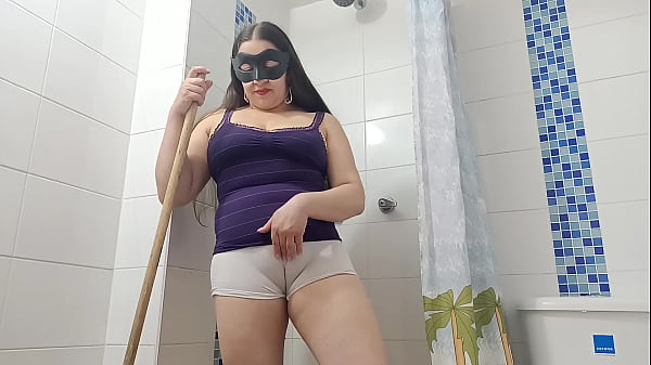 Hire a Latina Milf Who Washes the Bathroom, Sucks the Cock and Licks the Balls, A Complete Professional!! The Best Whore Wife In New York Usa