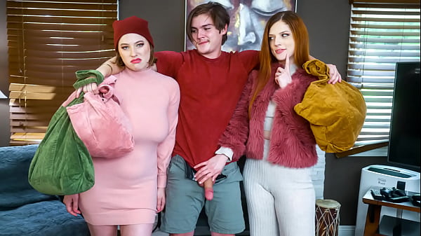 Black Friday Bust Riley Nixon, Scarlett Mae, Tyler Cruise