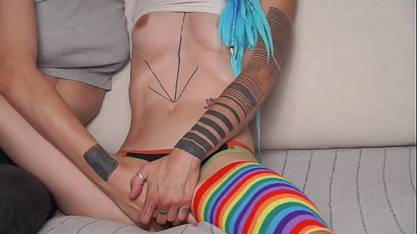 Inculato dal gommista, dialoghi in italiano