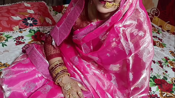 Spezielle klare Hindi-Stimme von Karwa Chauth