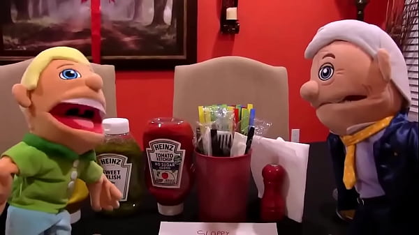 Sml Cody&rsquo_s hot dog restaurant