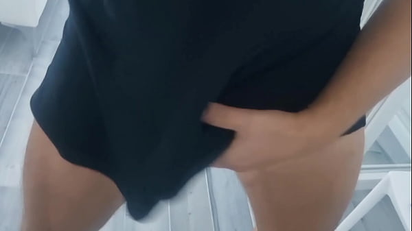 APRI LA BOCCA E BEVI TUTTO | RAGAZZO italiano geme e sborra in maglietta - sega intensa con un cazzo pazzesco