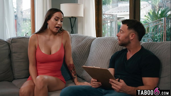 Census taker catches hot latina MILF Desiree Dulce masturbating