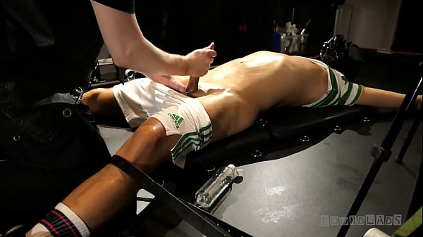 Boundlads - Ticklish Guy parte 1, Solletico