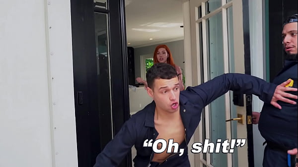 BANGBROS - La password è: il capezzolo di Arietta Adams