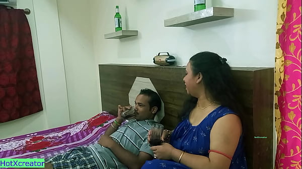 Desi bangali bhabhi necesita marido caliente! ¡Sexo caliente xxx erótico! audio claro