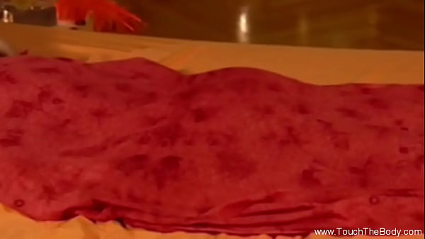 Massaggio con oli dall'Estremo Oriente Massaggio rilassante