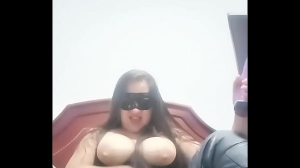 La matrigna troia virale si masturba per il figliastro e il video è filtrato online Bhabi Desi La matrigna troia virale si masturba per il figliastro e il video è filtrato online Parte 3