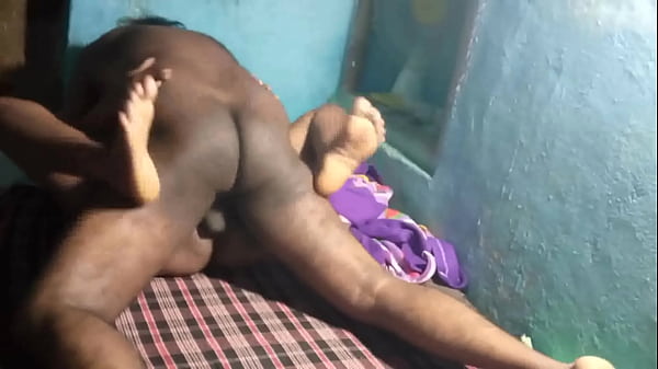 Indische junge Frau, Hardcore-Sex