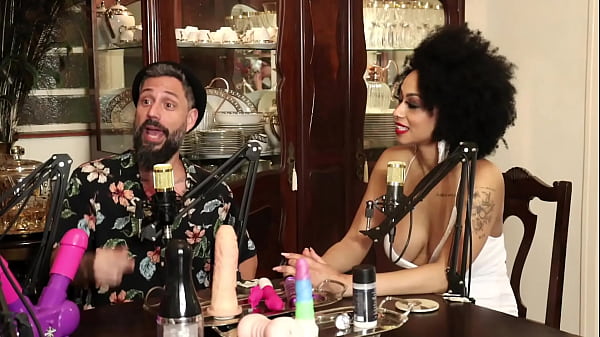 The porn actor needs to take care of his health and the class unites - Mario Quem Official (Santa Caliente Event at Villa Fonttina)