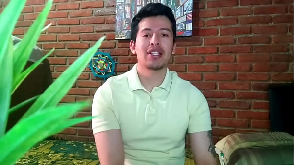 J'ai payé un homme musclé et honteux pour prendre ma virginité (Histoire sexuelle)